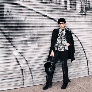 Meet your Posher, Nikki